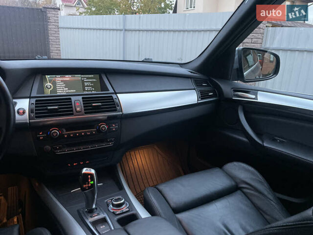 Серый БМВ Х5, объемом двигателя 3 л и пробегом 287 тыс. км за 16700 $, фото 11 на Automoto.ua