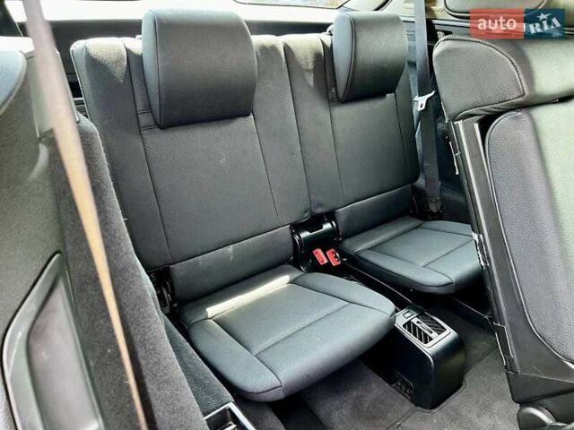 Серый БМВ Х5, объемом двигателя 3 л и пробегом 317 тыс. км за 13700 $, фото 17 на Automoto.ua
