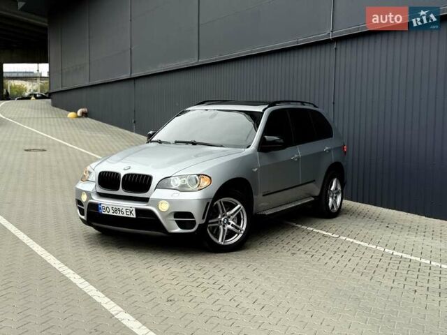 Сірий БМВ Х5, об'ємом двигуна 3 л та пробігом 303 тис. км за 16800 $, фото 1 на Automoto.ua