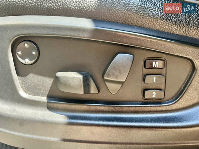 Сірий БМВ Х5, об'ємом двигуна 3 л та пробігом 295 тис. км за 11500 $, фото 13 на Automoto.ua