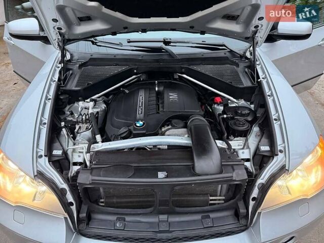 Серый БМВ Х5, объемом двигателя 2.98 л и пробегом 168 тыс. км за 12300 $, фото 12 на Automoto.ua