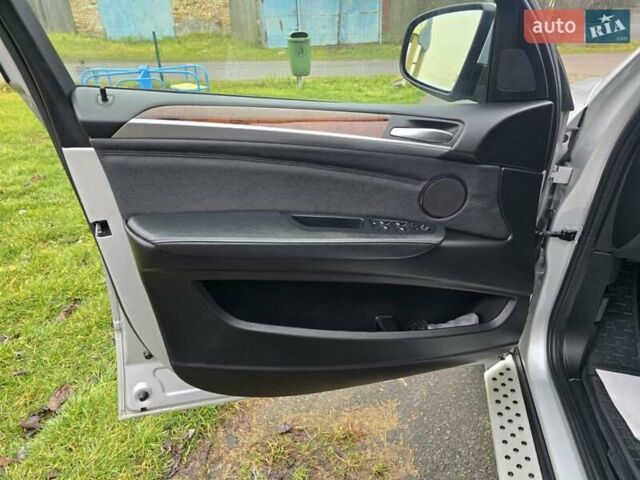Сірий БМВ Х5, об'ємом двигуна 2.98 л та пробігом 169 тис. км за 12300 $, фото 5 на Automoto.ua