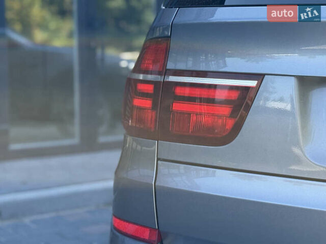Сірий БМВ Х5, об'ємом двигуна 3 л та пробігом 207 тис. км за 17999 $, фото 23 на Automoto.ua