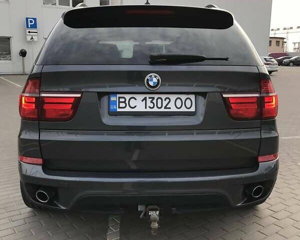 Серый БМВ Х5, объемом двигателя 3.5 л и пробегом 330 тыс. км за 14500 $, фото 3 на Automoto.ua