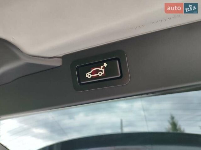 БМВ Х5 2011 в Львове на Automoto.ua Серый БМВ Х5, объемом двигателя 2.99 л и пробегом 238 тыс. км за 18500 $, фото 17 на Automoto.ua