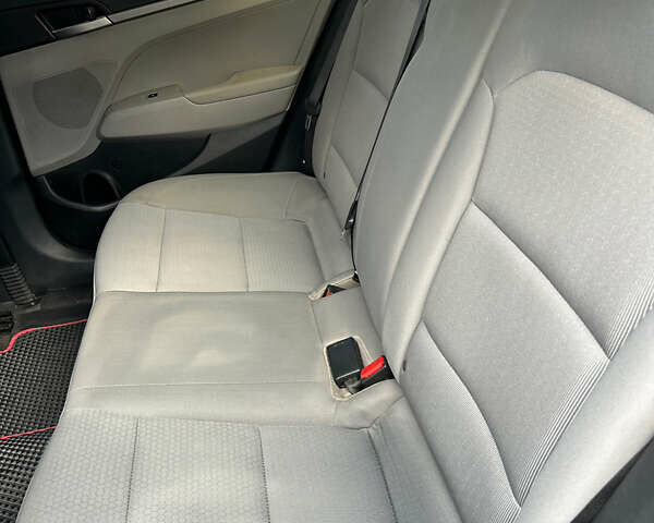 Серый БМВ Х5, объемом двигателя 2.99 л и пробегом 225 тыс. км за 15999 $, фото 18 на Automoto.ua