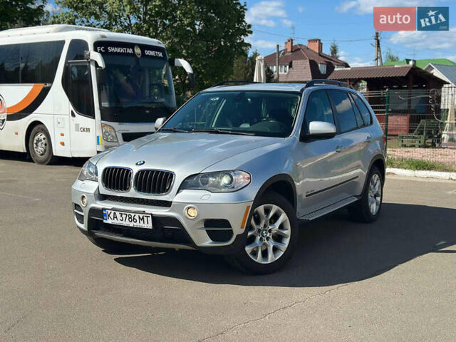 Сірий БМВ Х5, об'ємом двигуна 2.98 л та пробігом 168 тис. км за 13000 $, фото 1 на Automoto.ua