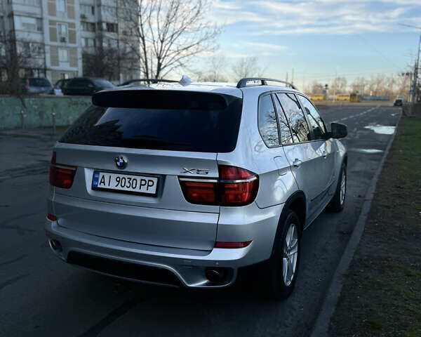 Сірий БМВ Х5, об'ємом двигуна 3 л та пробігом 238 тис. км за 16300 $, фото 3 на Automoto.ua