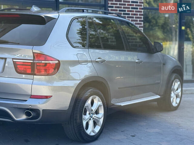Сірий БМВ Х5, об'ємом двигуна 3 л та пробігом 207 тис. км за 17999 $, фото 7 на Automoto.ua
