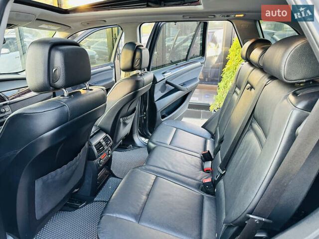 Серый БМВ Х5, объемом двигателя 2.98 л и пробегом 216 тыс. км за 14700 $, фото 17 на Automoto.ua