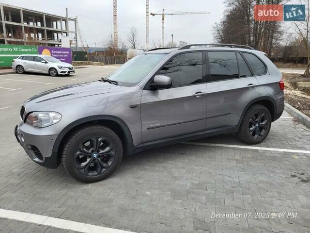 Сірий БМВ Х5, об'ємом двигуна 2.99 л та пробігом 252 тис. км за 19800 $, фото 2 на Automoto.ua