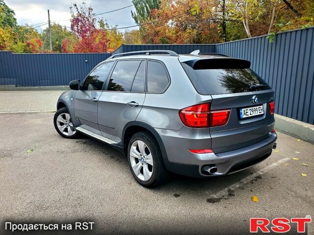 БМВ Х5 2011 в Днепре (Днепропетровске) на Automoto.ua Серый БМВ Х5, объемом двигателя 3 л и пробегом 188 тыс. км за 11999 $, фото 4 на Automoto.ua