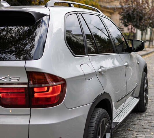 Сірий БМВ Х5, об'ємом двигуна 3 л та пробігом 237 тис. км за 19900 $, фото 5 на Automoto.ua