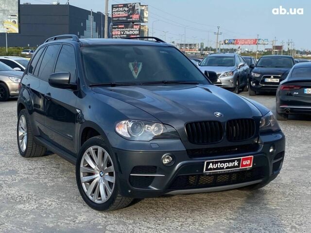 Серый БМВ Х5, объемом двигателя 3 л и пробегом 304 тыс. км за 14390 $, фото 2 на Automoto.ua