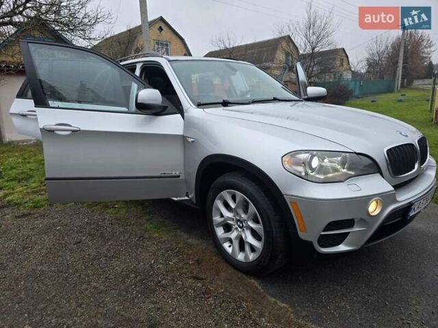 Сірий БМВ Х5, об'ємом двигуна 2.98 л та пробігом 169 тис. км за 12300 $, фото 16 на Automoto.ua