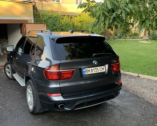 Серый БМВ Х5, объемом двигателя 3 л и пробегом 300 тыс. км за 17500 $, фото 5 на Automoto.ua