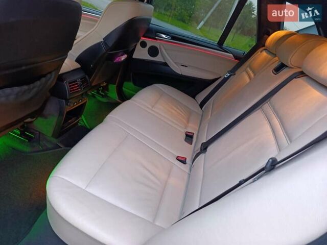 Сірий БМВ Х5, об'ємом двигуна 0 л та пробігом 216 тис. км за 19500 $, фото 35 на Automoto.ua