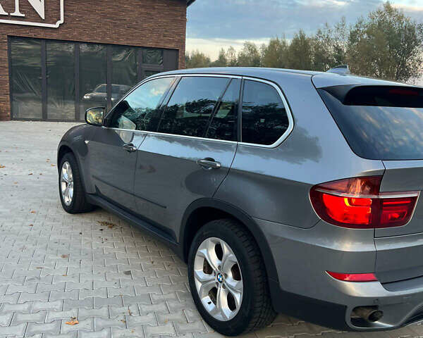 Серый БМВ Х5, объемом двигателя 3 л и пробегом 221 тыс. км за 21531 $, фото 9 на Automoto.ua