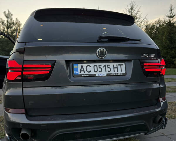 Сірий БМВ Х5, об'ємом двигуна 2.98 л та пробігом 244 тис. км за 17000 $, фото 7 на Automoto.ua