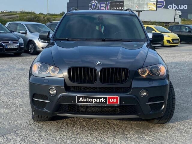 Серый БМВ Х5, объемом двигателя 3 л и пробегом 304 тыс. км за 14390 $, фото 1 на Automoto.ua