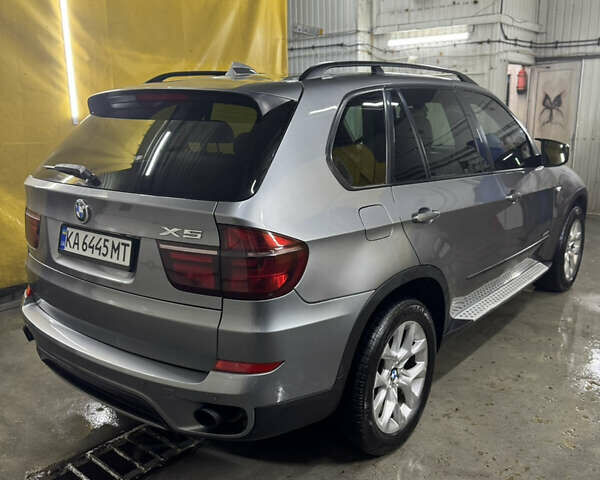 Серый БМВ Х5, объемом двигателя 3 л и пробегом 290 тыс. км за 14499 $, фото 3 на Automoto.ua