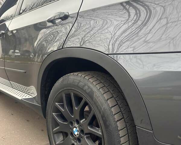 Серый БМВ Х5, объемом двигателя 2.99 л и пробегом 334 тыс. км за 16500 $, фото 29 на Automoto.ua