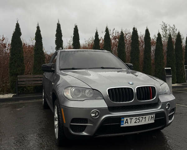 Серый БМВ Х5, объемом двигателя 2.98 л и пробегом 230 тыс. км за 14500 $, фото 14 на Automoto.ua