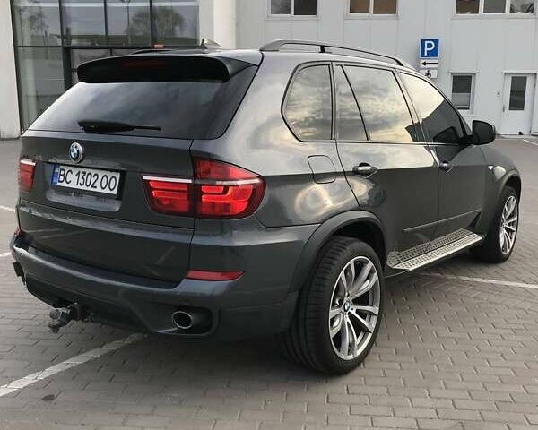 Серый БМВ Х5, объемом двигателя 3.5 л и пробегом 330 тыс. км за 14500 $, фото 4 на Automoto.ua