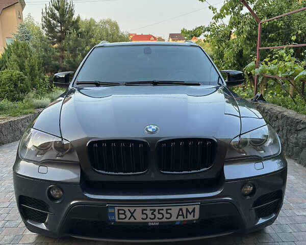 Сірий БМВ Х5, об'ємом двигуна 2.98 л та пробігом 243 тис. км за 15300 $, фото 8 на Automoto.ua