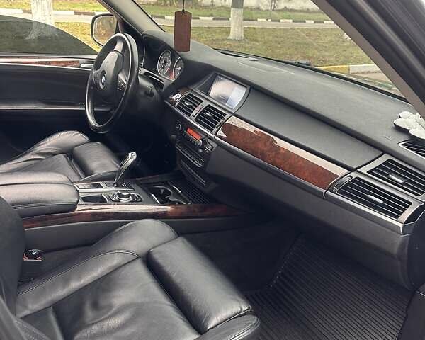 Серый БМВ Х5, объемом двигателя 2.99 л и пробегом 334 тыс. км за 16500 $, фото 16 на Automoto.ua