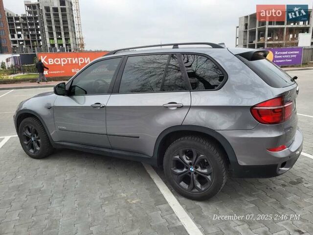 Сірий БМВ Х5, об'ємом двигуна 2.99 л та пробігом 252 тис. км за 19800 $, фото 3 на Automoto.ua