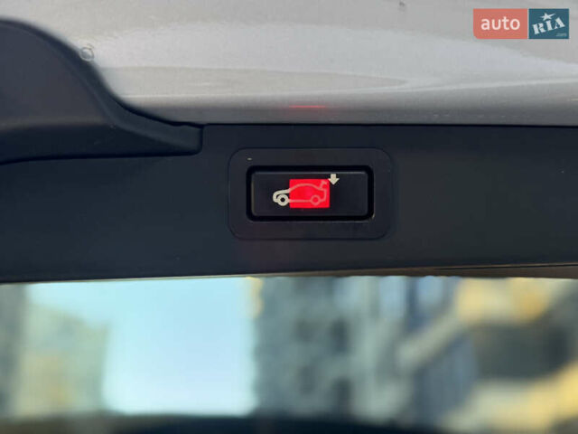 Серый БМВ Х5, объемом двигателя 3 л и пробегом 287 тыс. км за 15500 $, фото 31 на Automoto.ua