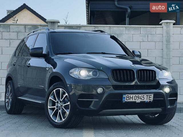 Серый БМВ Х5, объемом двигателя 3 л и пробегом 320 тыс. км за 16700 $, фото 9 на Automoto.ua