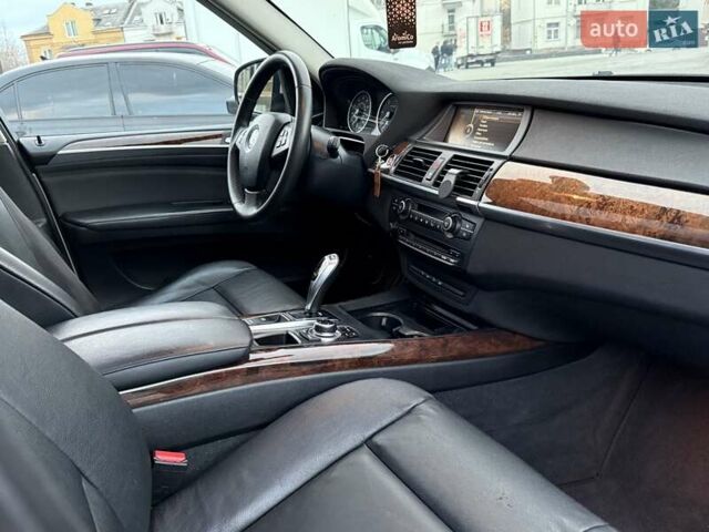 Сірий БМВ Х5, об'ємом двигуна 2.99 л та пробігом 320 тис. км за 14950 $, фото 12 на Automoto.ua