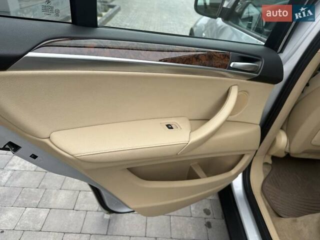 Сірий БМВ Х5, об'ємом двигуна 3 л та пробігом 270 тис. км за 14650 $, фото 24 на Automoto.ua