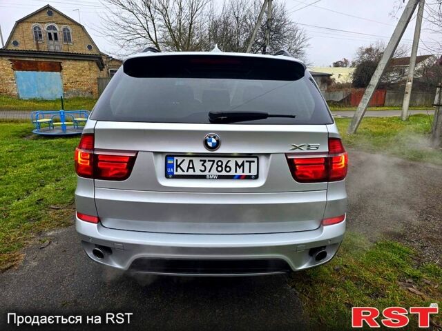 Серый БМВ Х5, объемом двигателя 3 л и пробегом 169 тыс. км за 13500 $, фото 4 на Automoto.ua