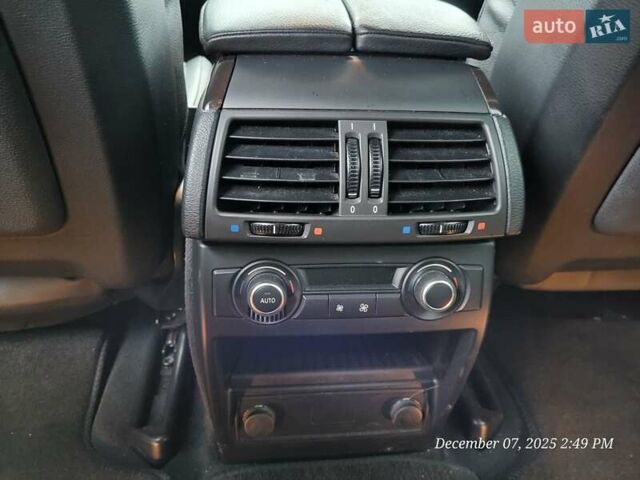 Сірий БМВ Х5, об'ємом двигуна 2.99 л та пробігом 252 тис. км за 19800 $, фото 17 на Automoto.ua