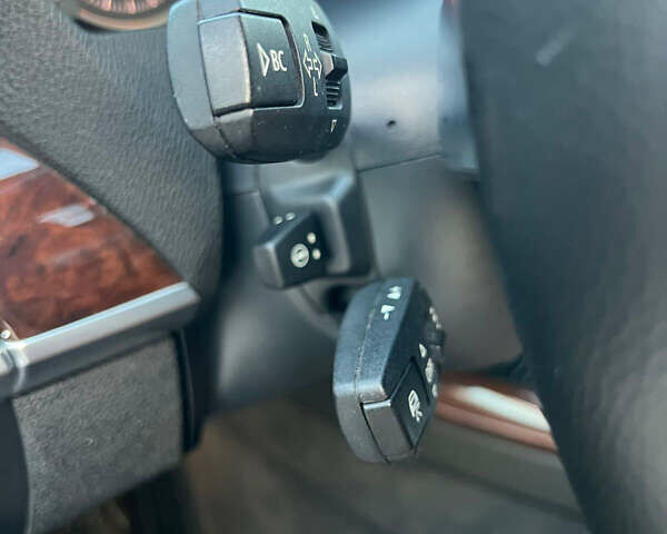 Серый БМВ Х5, объемом двигателя 3 л и пробегом 221 тыс. км за 21531 $, фото 28 на Automoto.ua