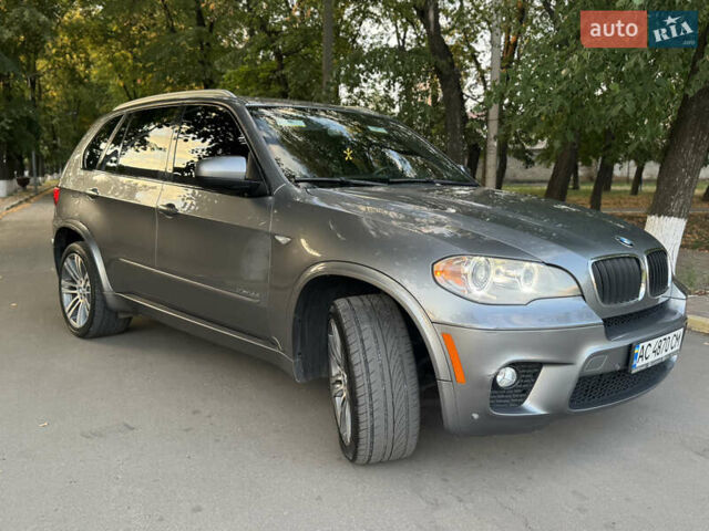 Серый БМВ Х5, объемом двигателя 2.98 л и пробегом 335 тыс. км за 13200 $, фото 9 на Automoto.ua