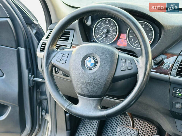 Серый БМВ Х5, объемом двигателя 2.98 л и пробегом 216 тыс. км за 14700 $, фото 23 на Automoto.ua
