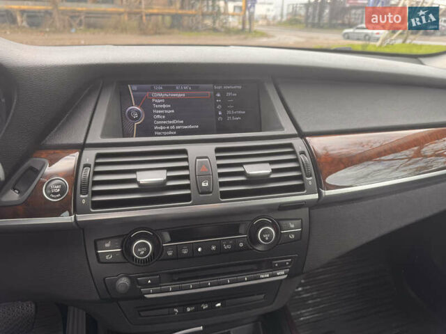 Серый БМВ Х5, объемом двигателя 2.98 л и пробегом 214 тыс. км за 15500 $, фото 14 на Automoto.ua