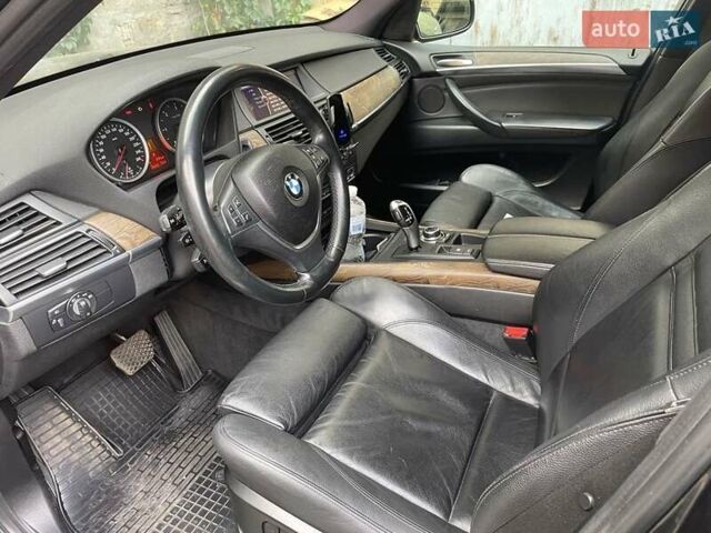 БМВ Х5 2011 в Киеве на Automoto.ua Серый БМВ Х5, объемом двигателя 3 л и пробегом 199 тыс. км за 18500 $, фото 14 на Automoto.ua