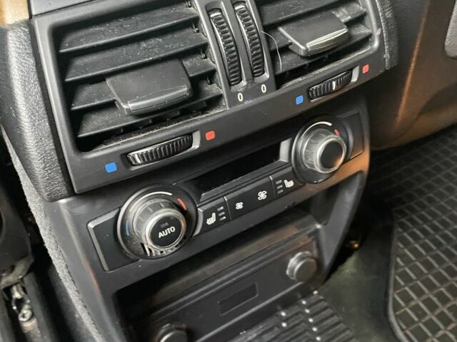 Серый БМВ Х5, объемом двигателя 3 л и пробегом 199 тыс. км за 18500 $, фото 10 на Automoto.ua