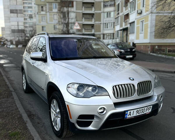 Сірий БМВ Х5, об'ємом двигуна 3 л та пробігом 238 тис. км за 16300 $, фото 1 на Automoto.ua