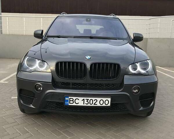 Серый БМВ Х5, объемом двигателя 3.5 л и пробегом 330 тыс. км за 14500 $, фото 7 на Automoto.ua