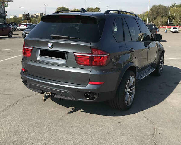 Сірий БМВ Х5, об'ємом двигуна 2.98 л та пробігом 328 тис. км за 14500 $, фото 9 на Automoto.ua