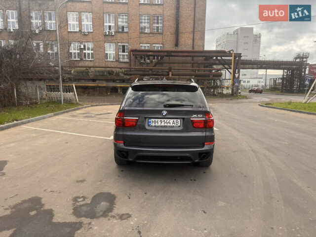 Серый БМВ Х5, объемом двигателя 2.98 л и пробегом 214 тыс. км за 15500 $, фото 5 на Automoto.ua