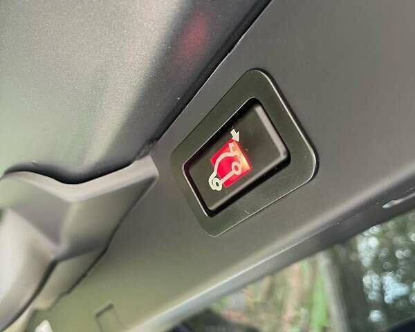 Серый БМВ Х5, объемом двигателя 3 л и пробегом 208 тыс. км за 17500 $, фото 11 на Automoto.ua