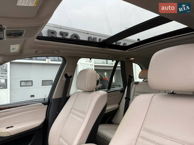 Сірий БМВ Х5, об'ємом двигуна 2.98 л та пробігом 180 тис. км за 14800 $, фото 25 на Automoto.ua