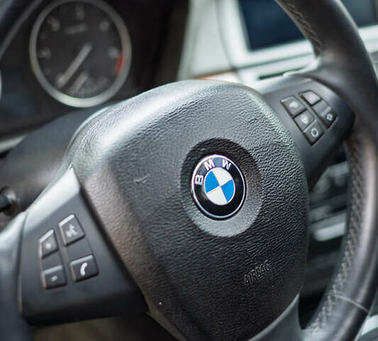 Сірий БМВ Х5, об'ємом двигуна 3 л та пробігом 237 тис. км за 19900 $, фото 35 на Automoto.ua